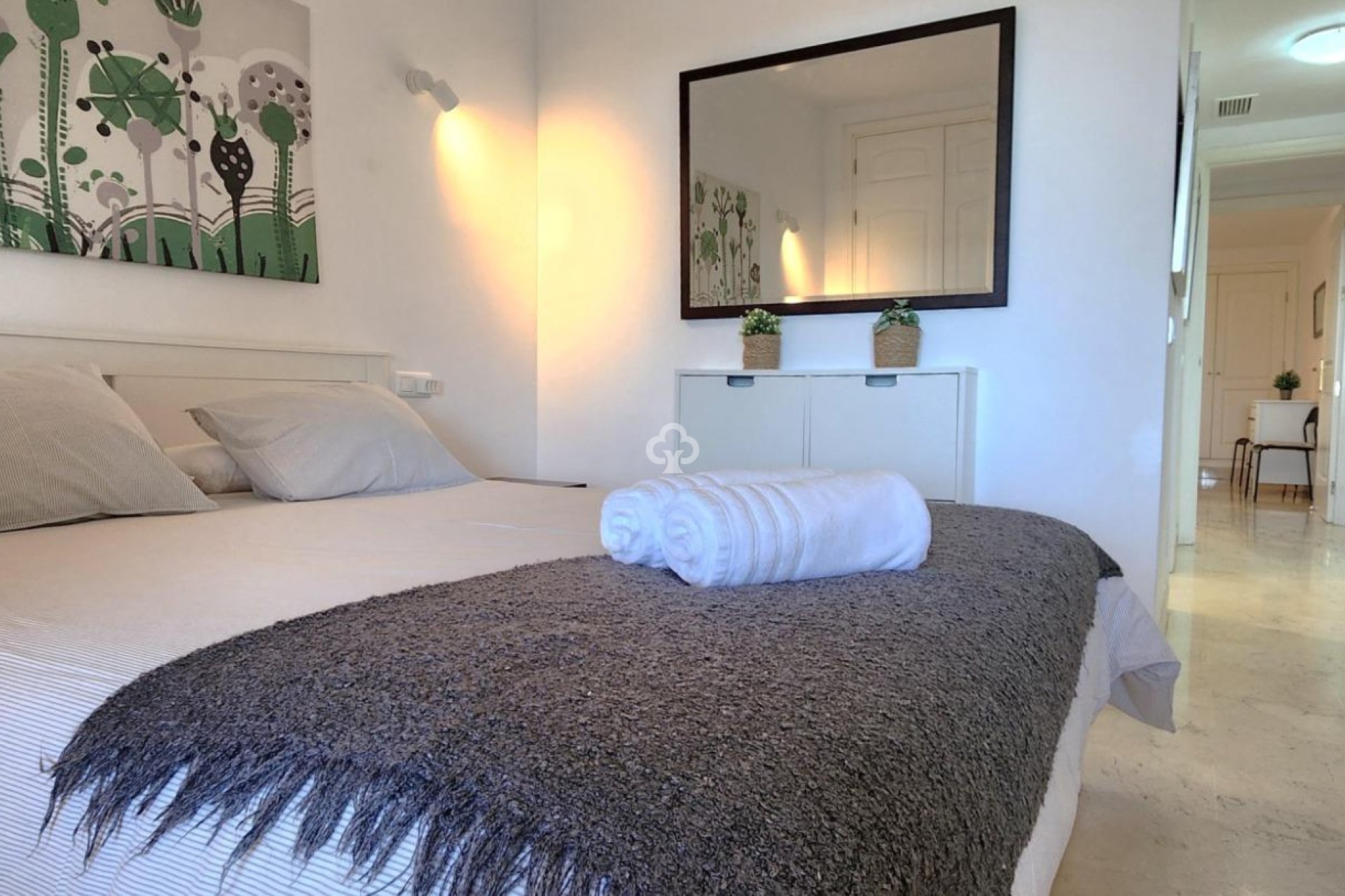 Wiederverkauf - Apartamento -
Elviria