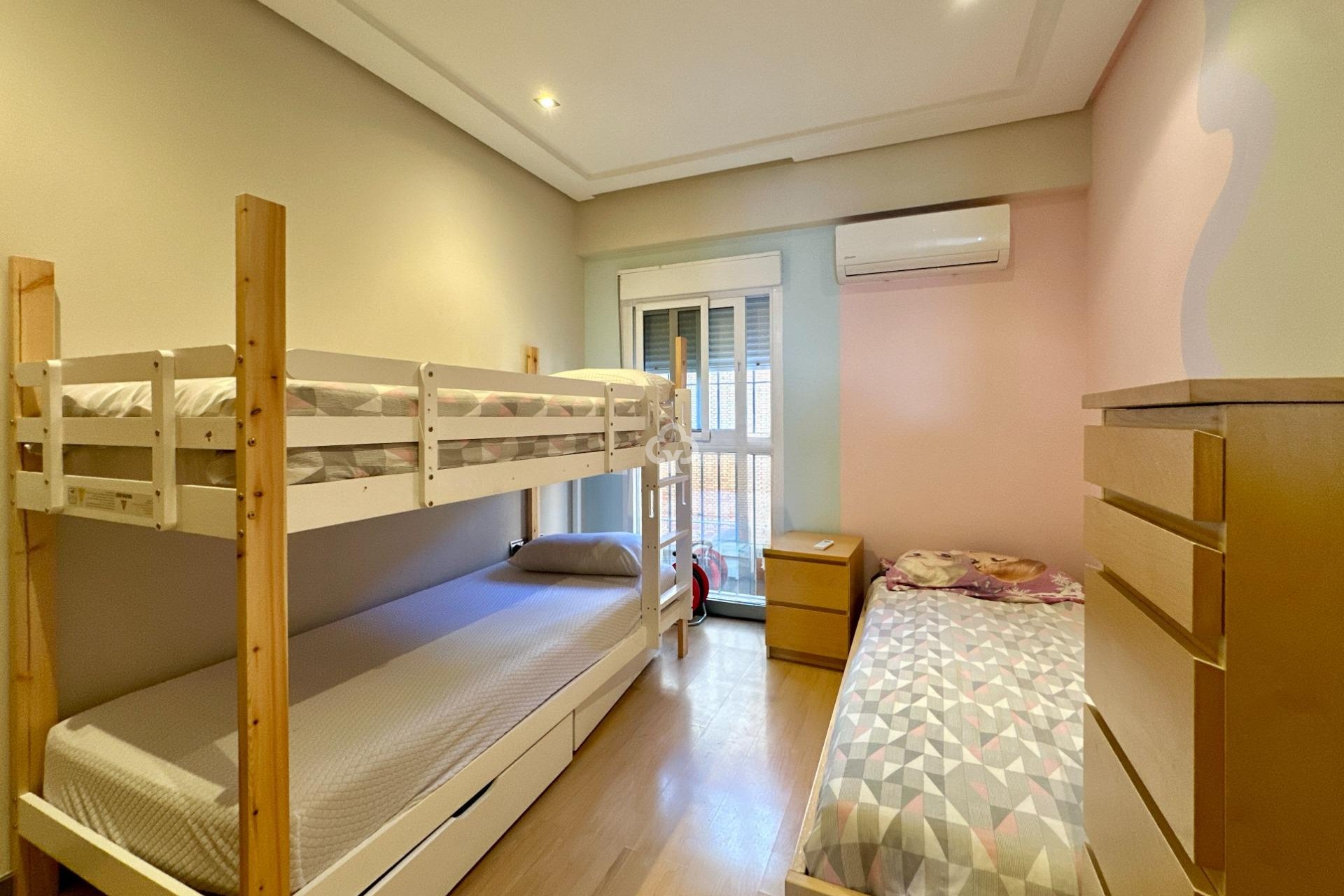Wiederverkauf - Apartamento -
Fuengirola - Carvajal
