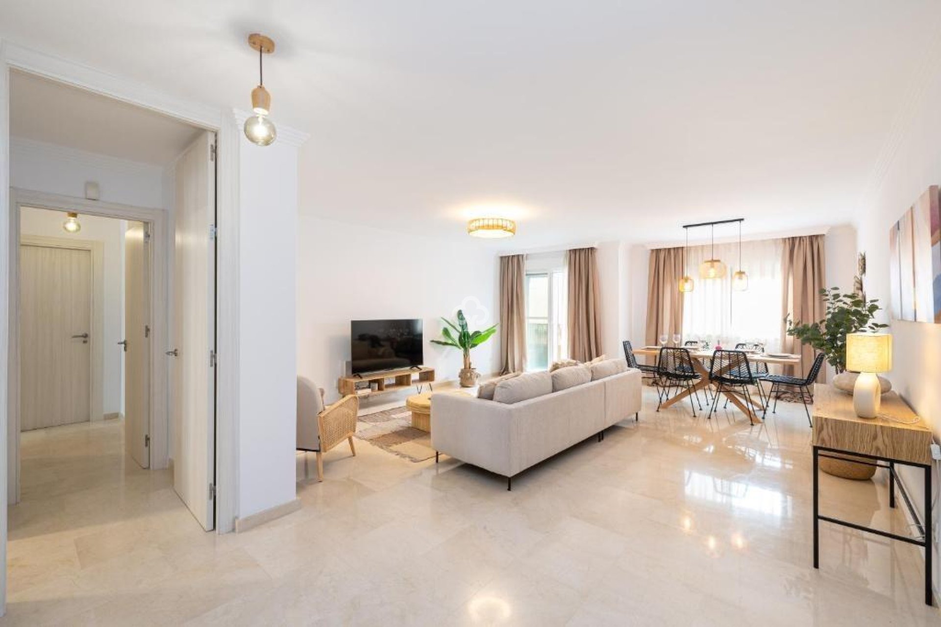 Wiederverkauf - Apartamento -
Fuengirola - Centro