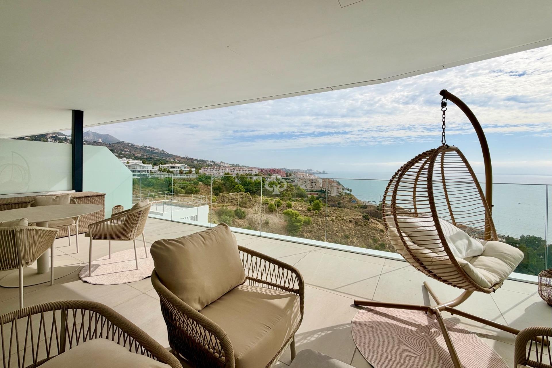 Wiederverkauf - Apartamento -
Fuengirola - El Higuerón