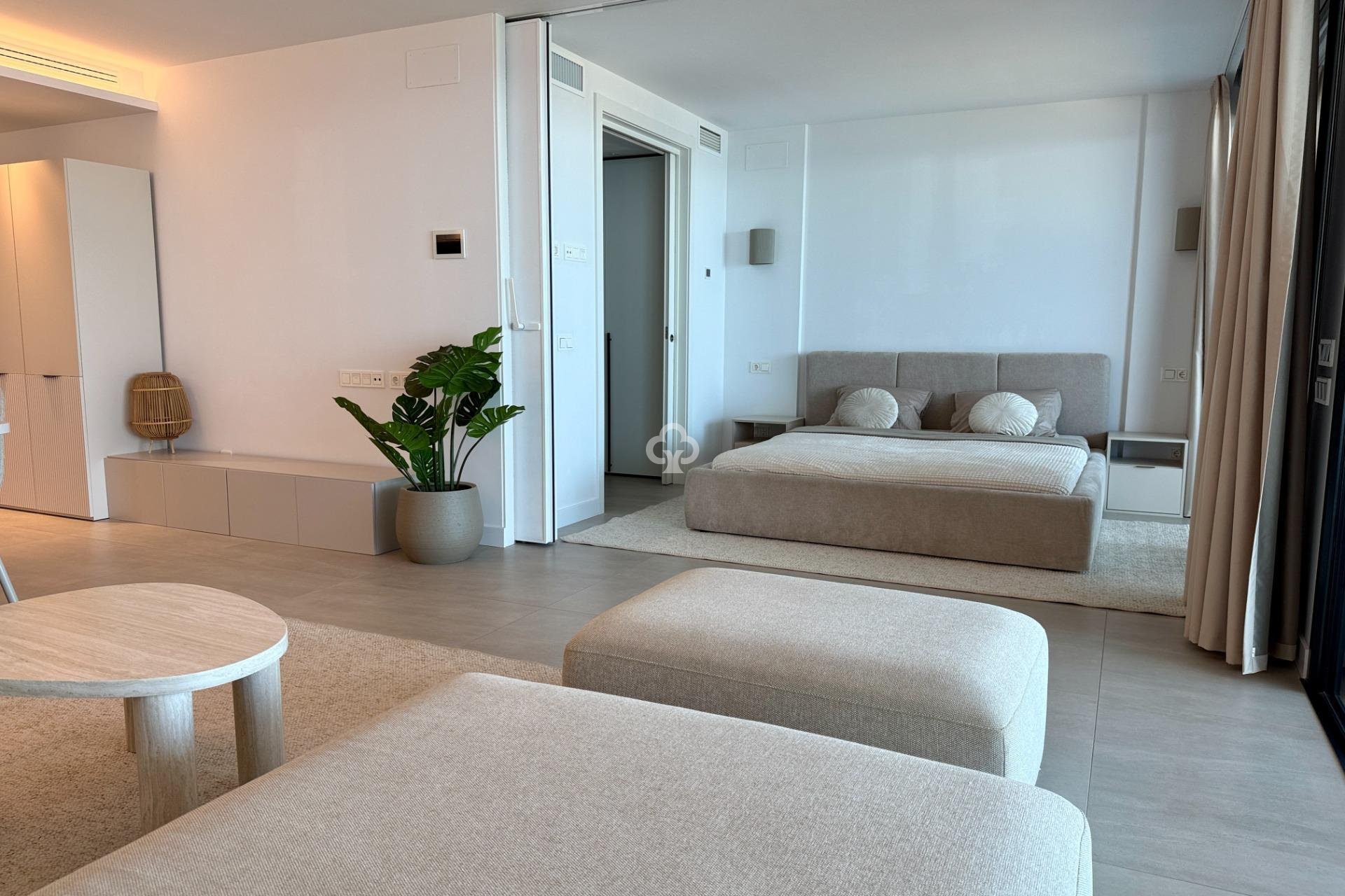 Wiederverkauf - Apartamento -
Fuengirola - El Higuerón