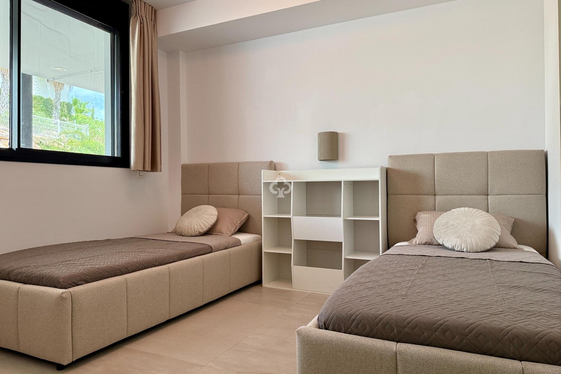 Wiederverkauf - Apartamento -
Fuengirola - El Higuerón