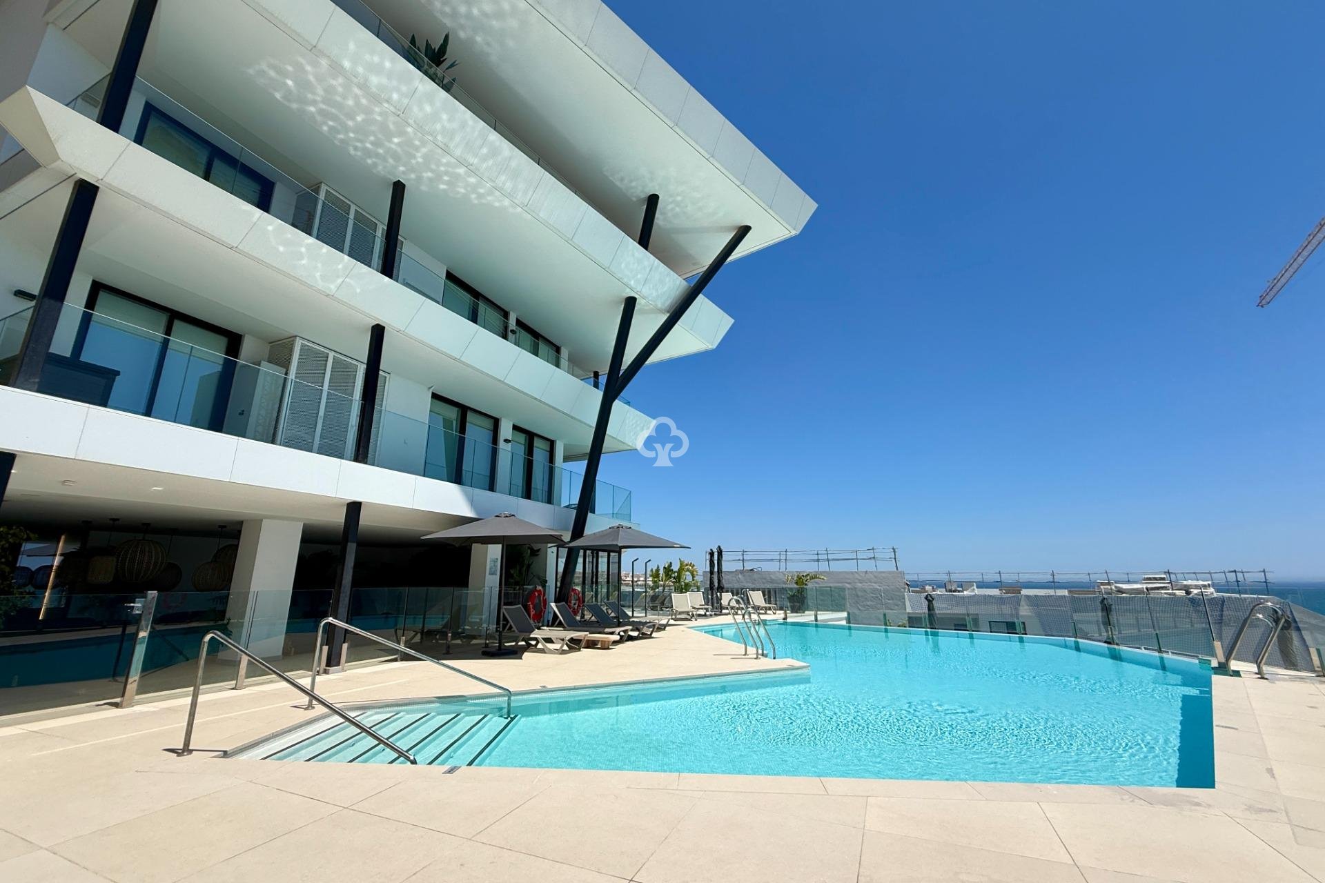 Wiederverkauf - Apartamento -
Fuengirola - El Higuerón