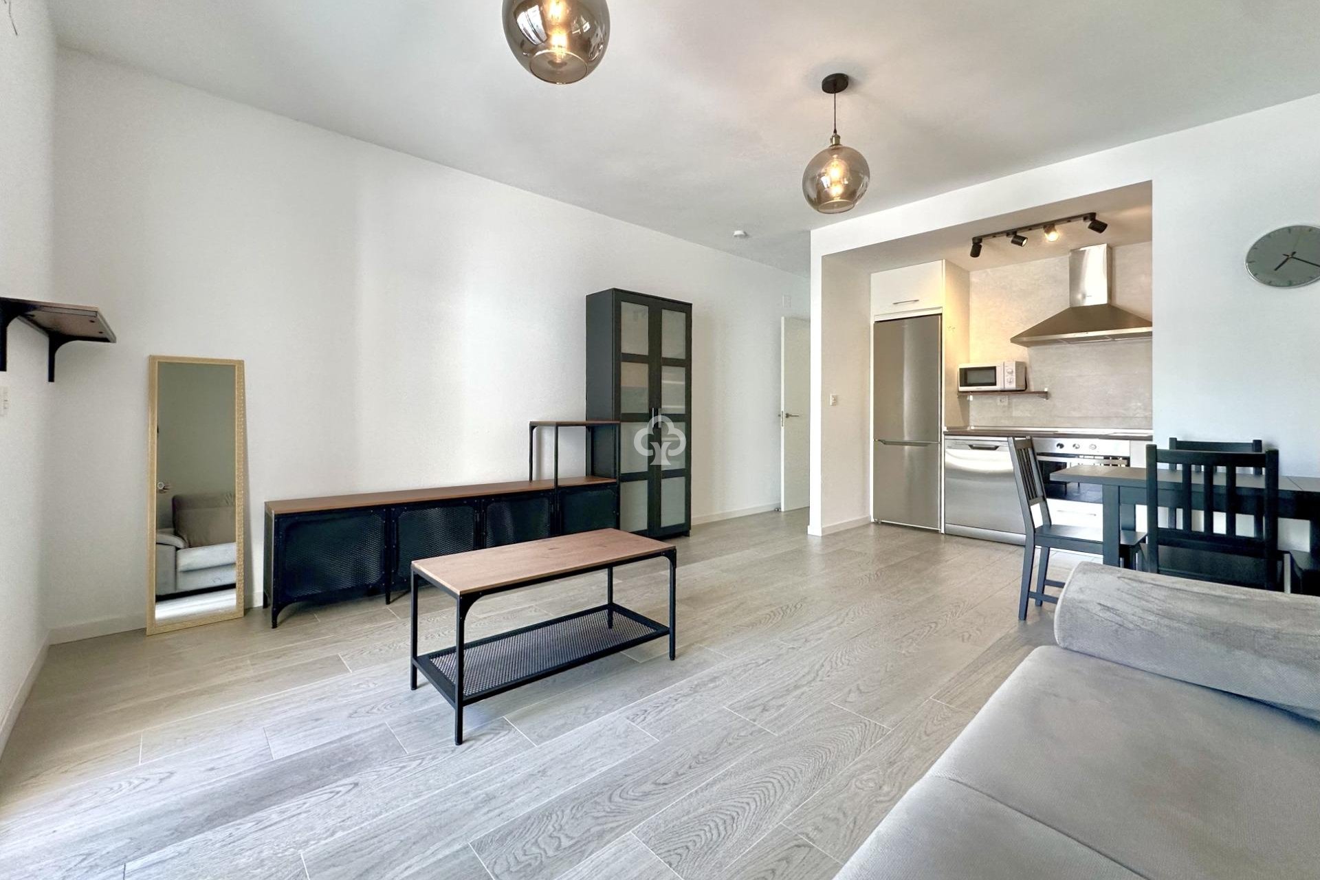 Wiederverkauf - Apartamento -
Fuengirola - Los Boliches