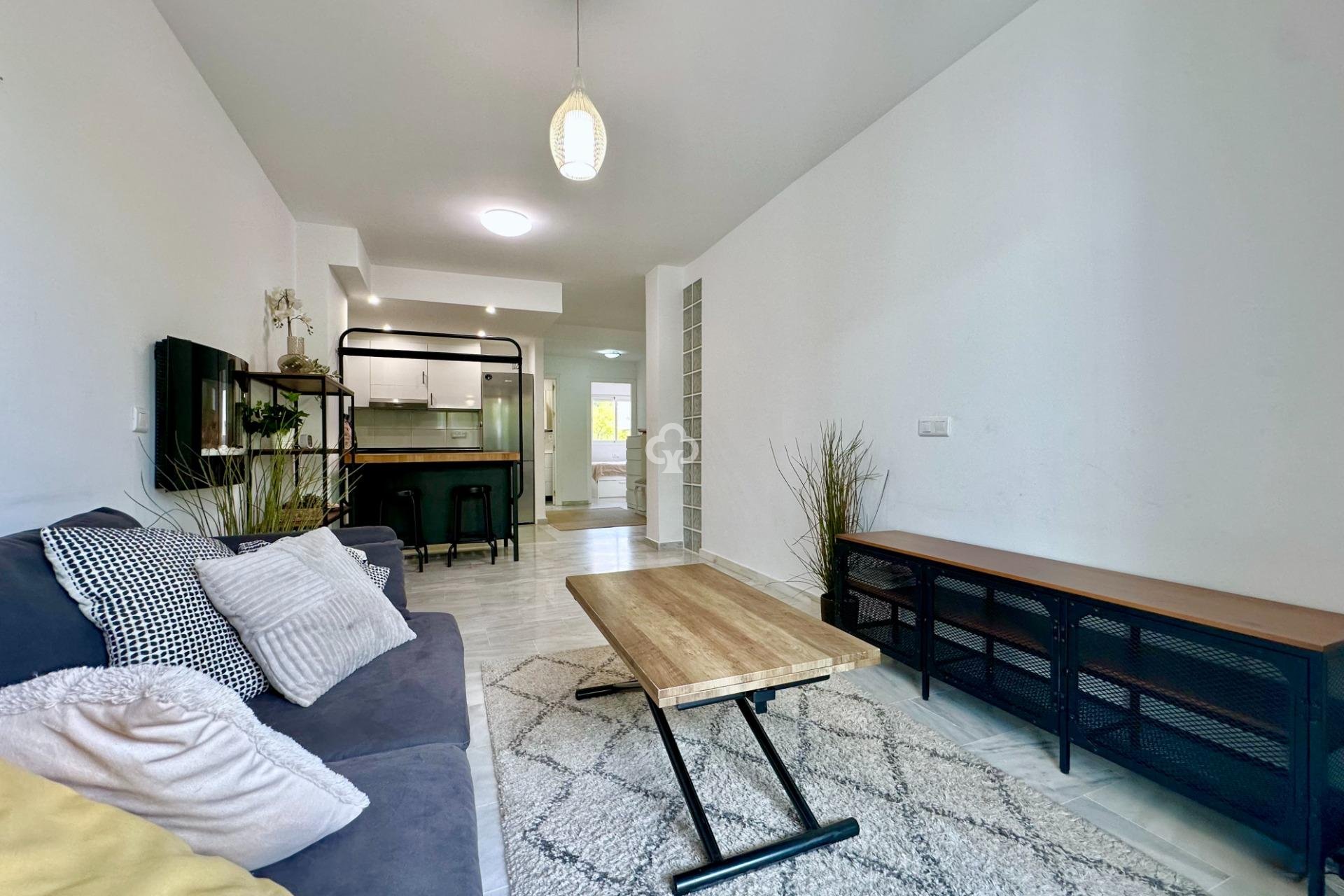 Wiederverkauf - Apartamento -
Fuengirola - Los Pacos