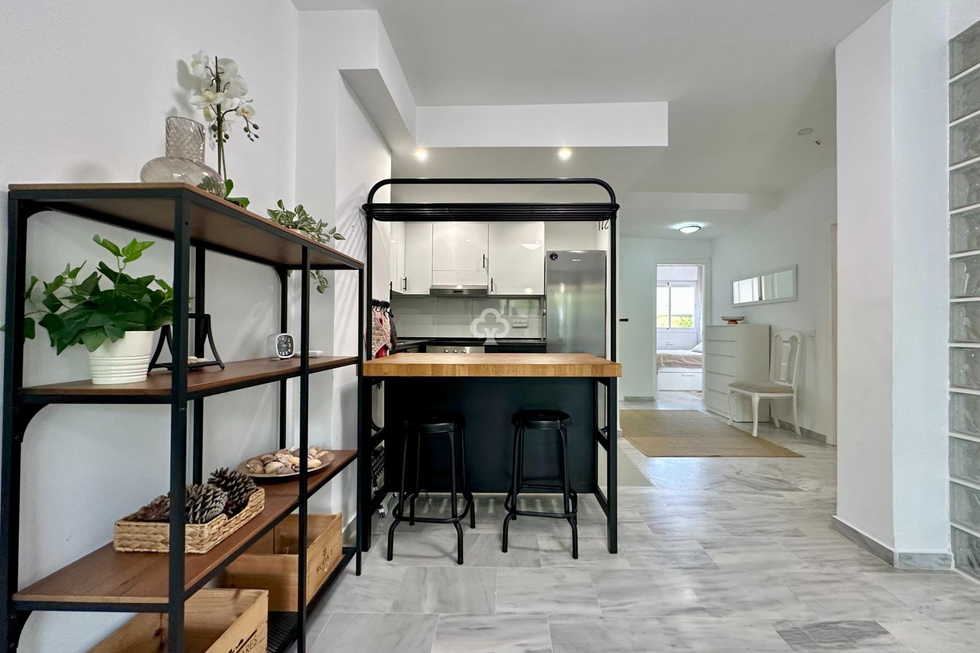 Wiederverkauf - Apartamento -
Fuengirola - Los Pacos