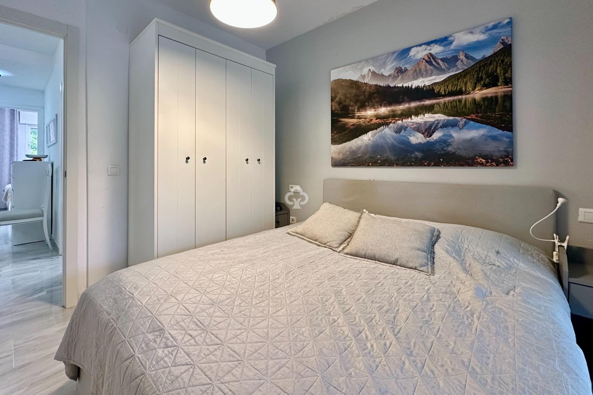 Wiederverkauf - Apartamento -
Fuengirola - Los Pacos