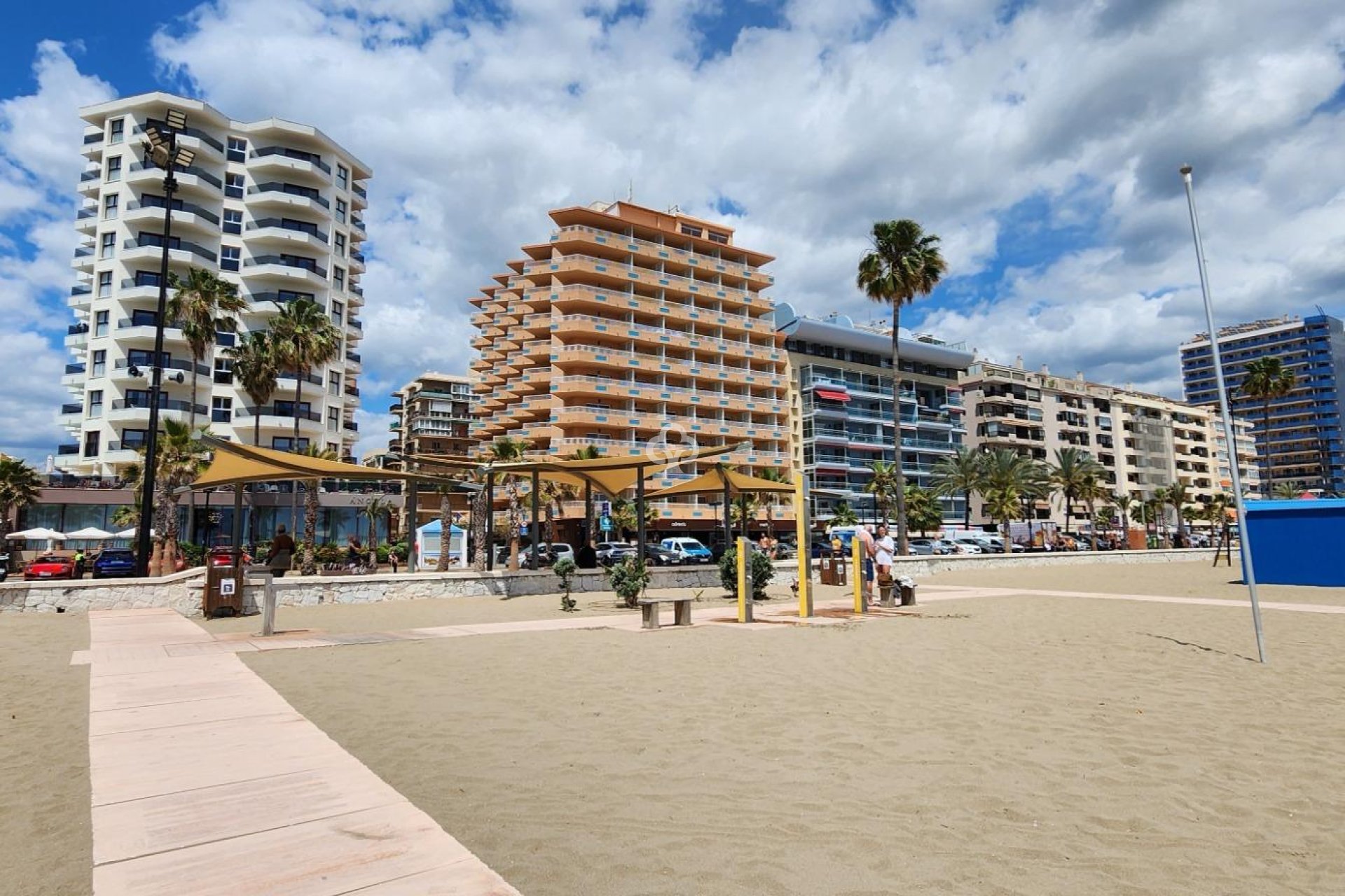 Wiederverkauf - Apartamento -
Fuengirola - Playa de los Boliches