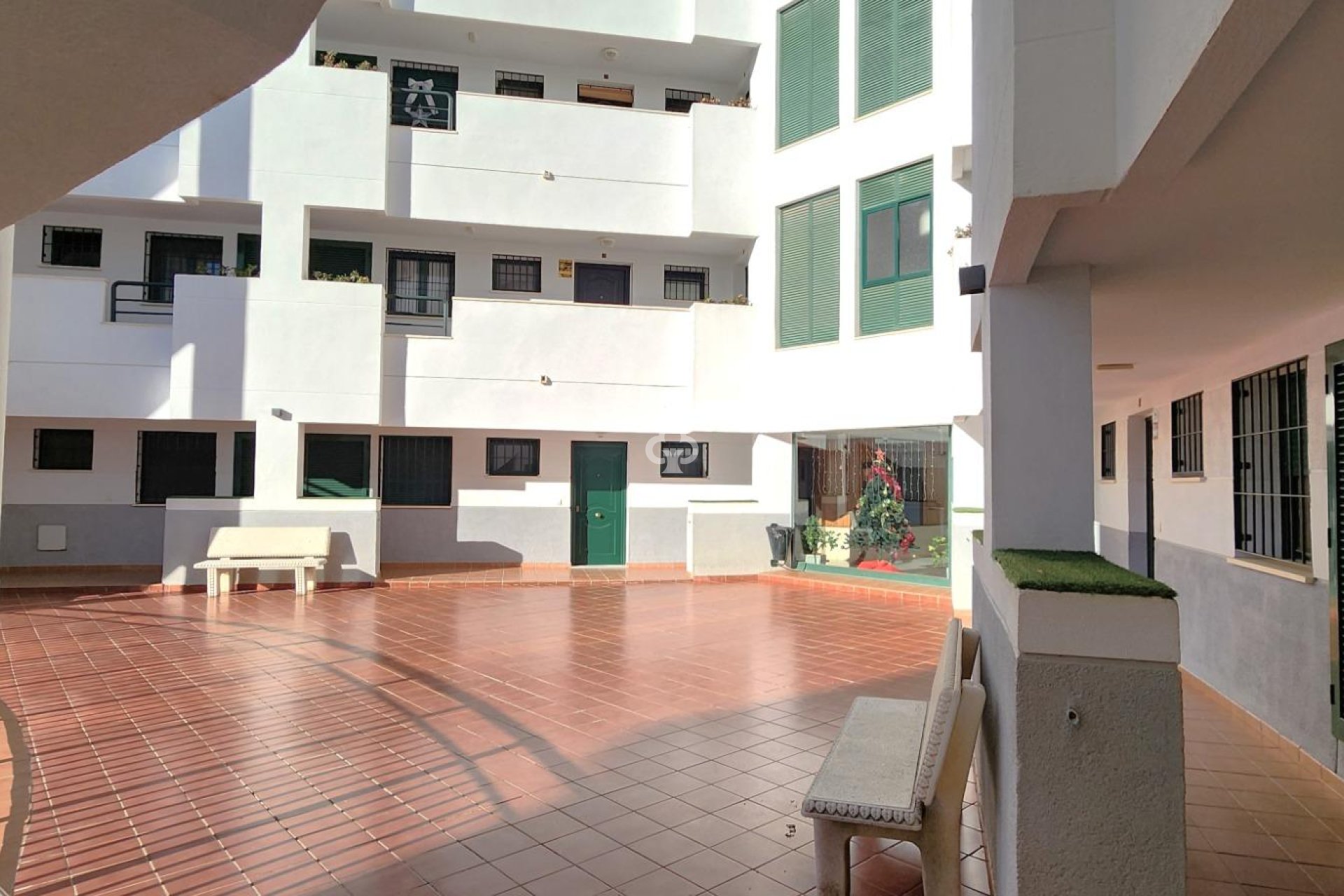 Wiederverkauf - Apartamento -
Fuengirola - Torreblanca del Sol