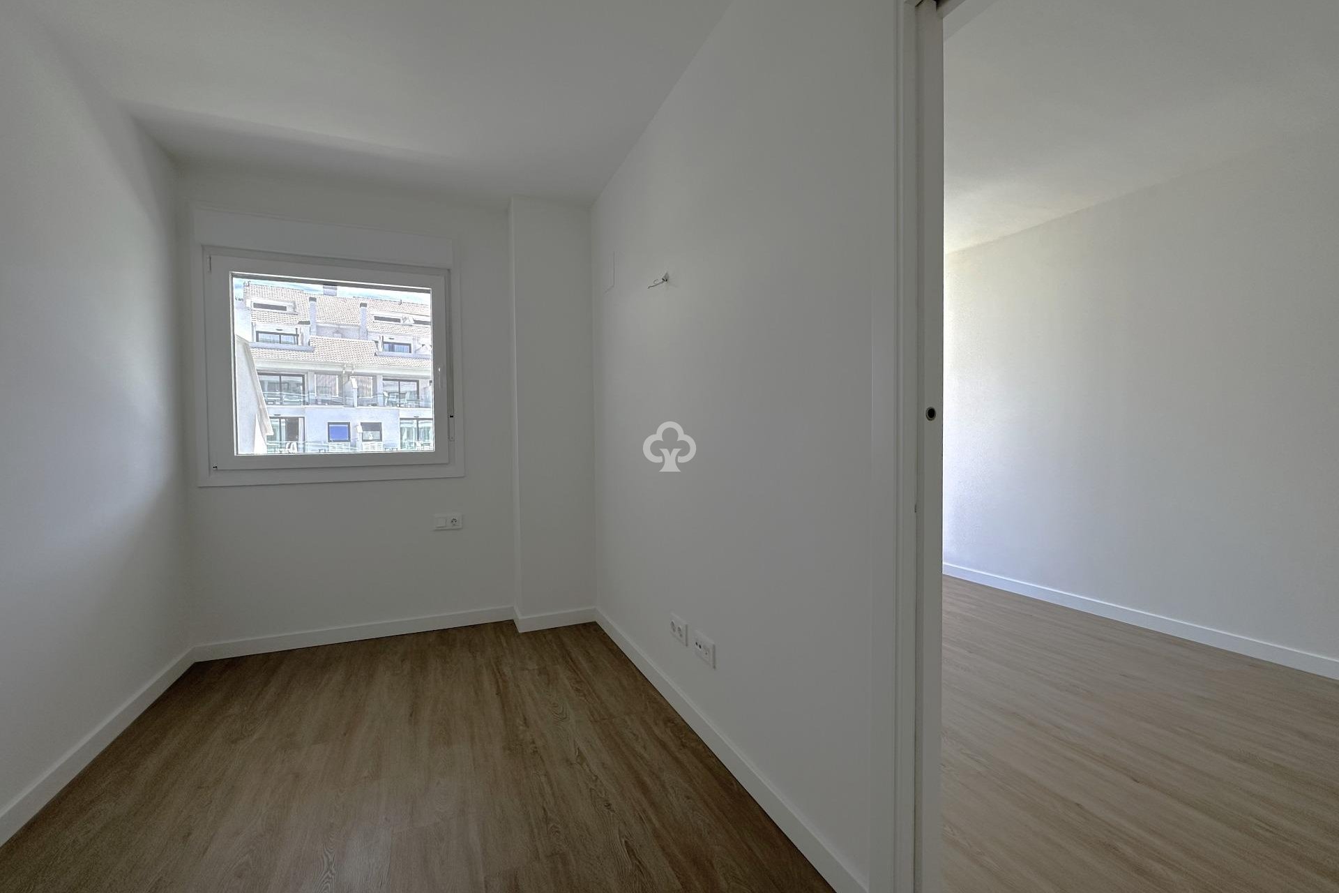 Wiederverkauf - Apartamento -
Fuengirola - Torreblanca del Sol