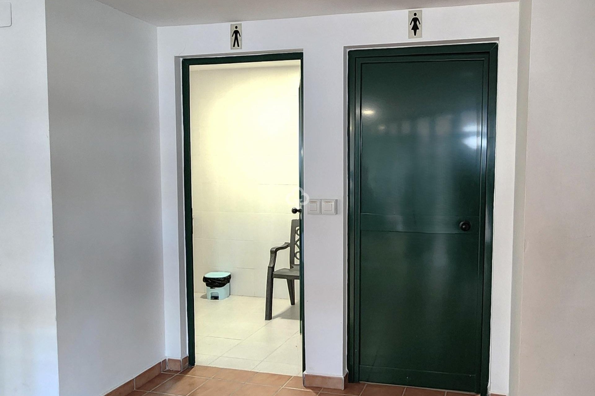 Wiederverkauf - Apartamento -
Fuengirola - Torreblanca del Sol