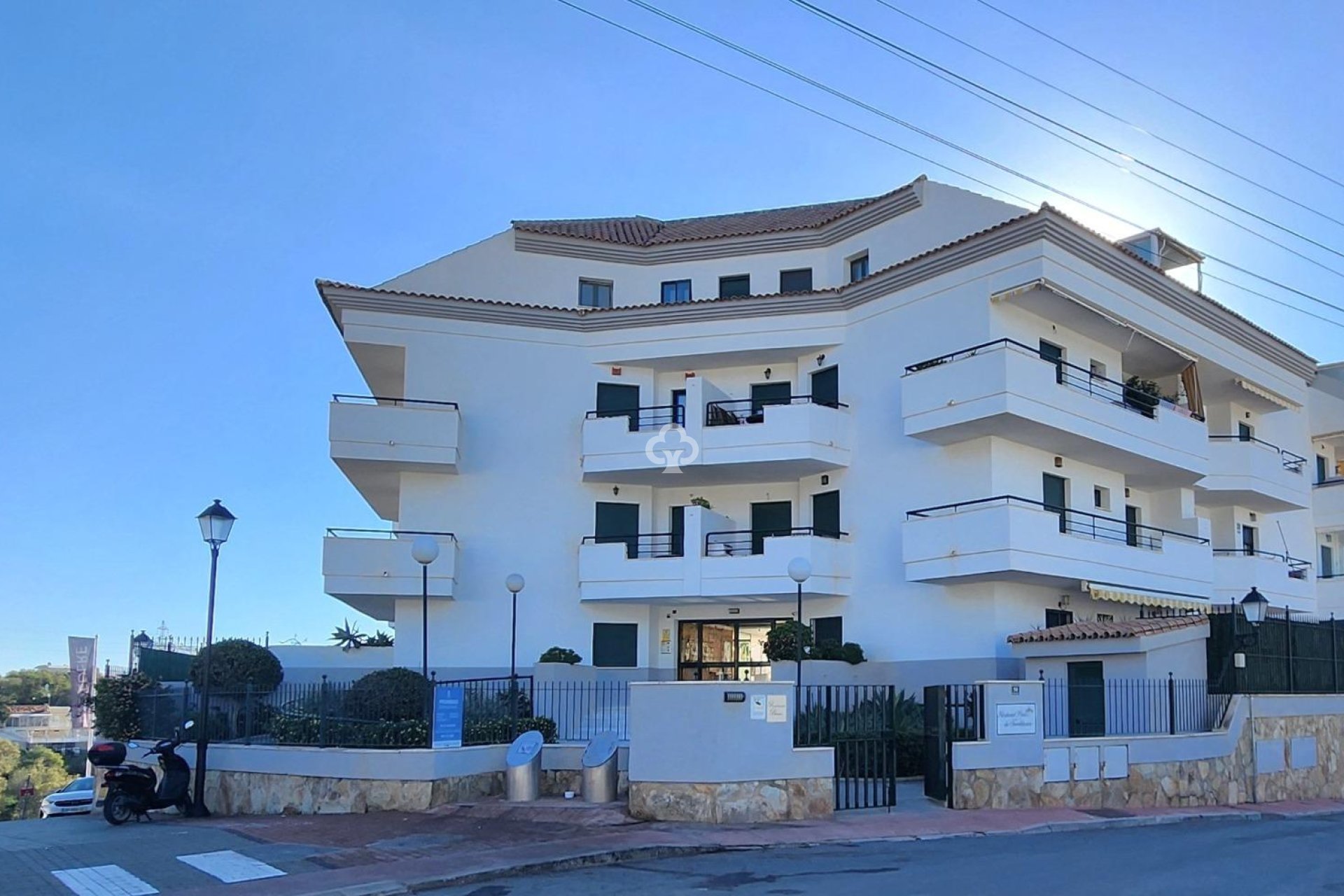 Wiederverkauf - Apartamento -
Fuengirola - Torreblanca del Sol