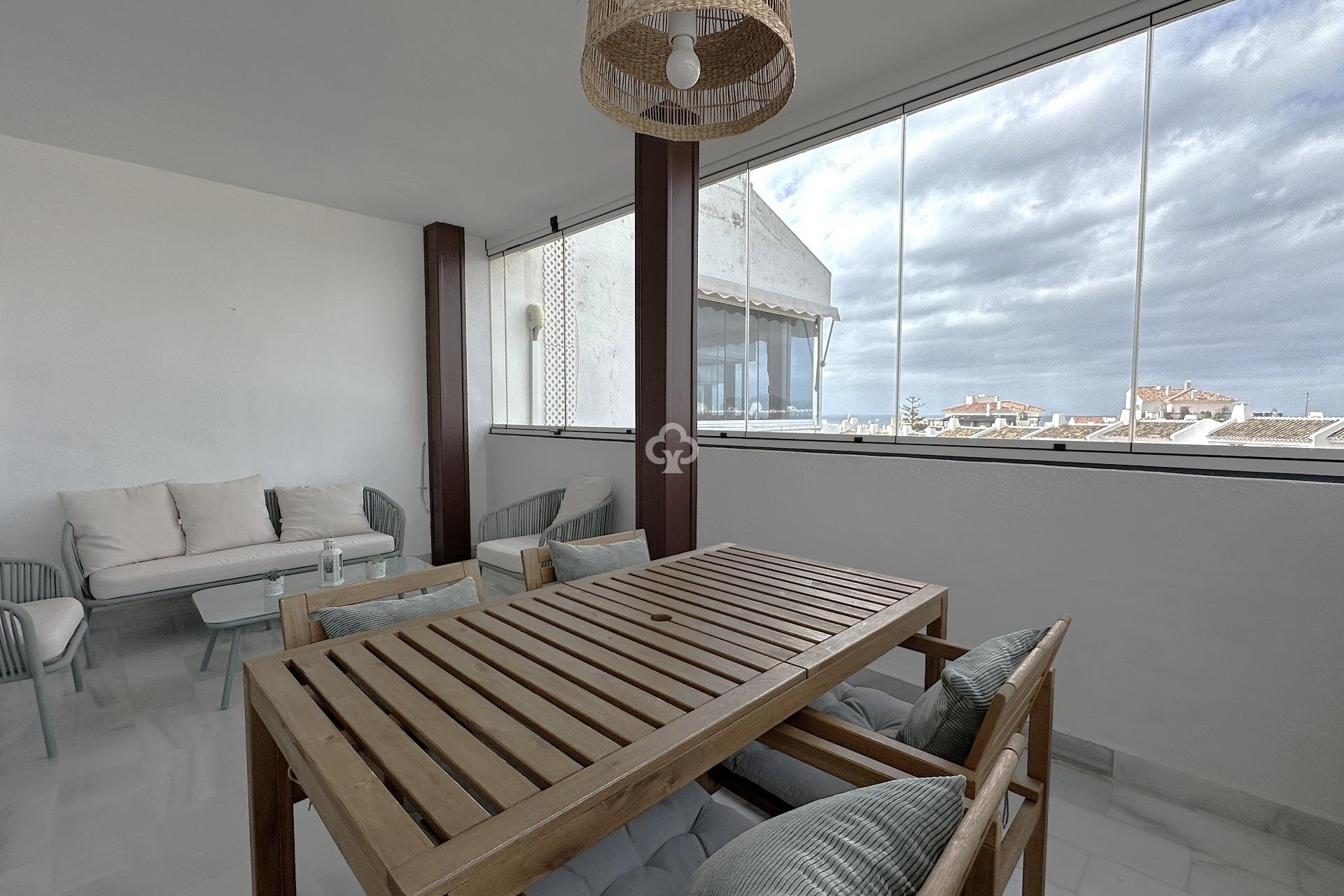 Wiederverkauf - Apartamento -
Mijas - Sitio de calahonda - atalaya