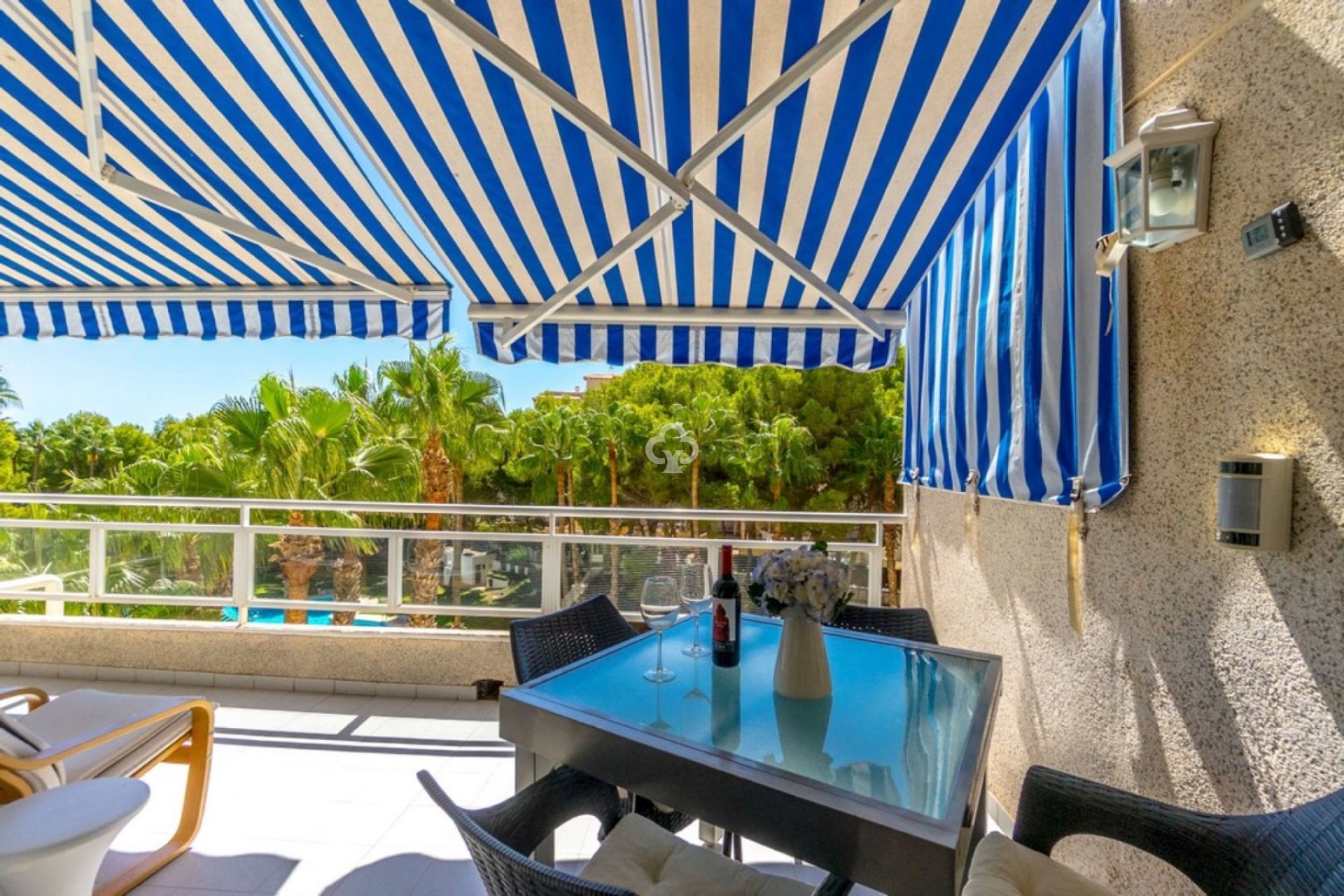 Wiederverkauf - Apartamento -
Orihuela Costa - Dehesa de campoamor