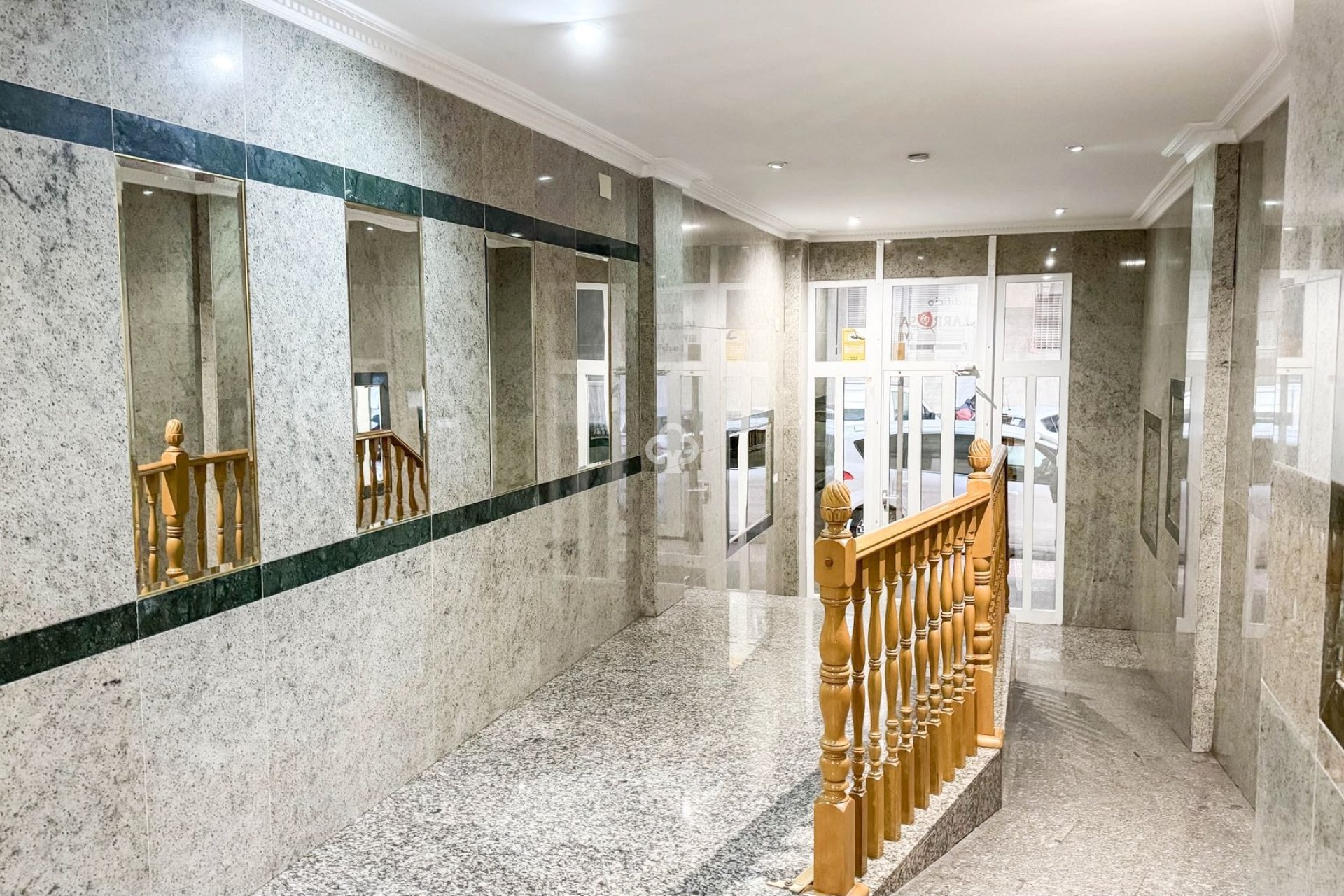 Wiederverkauf - Apartamento -
Torrevieja - Centro