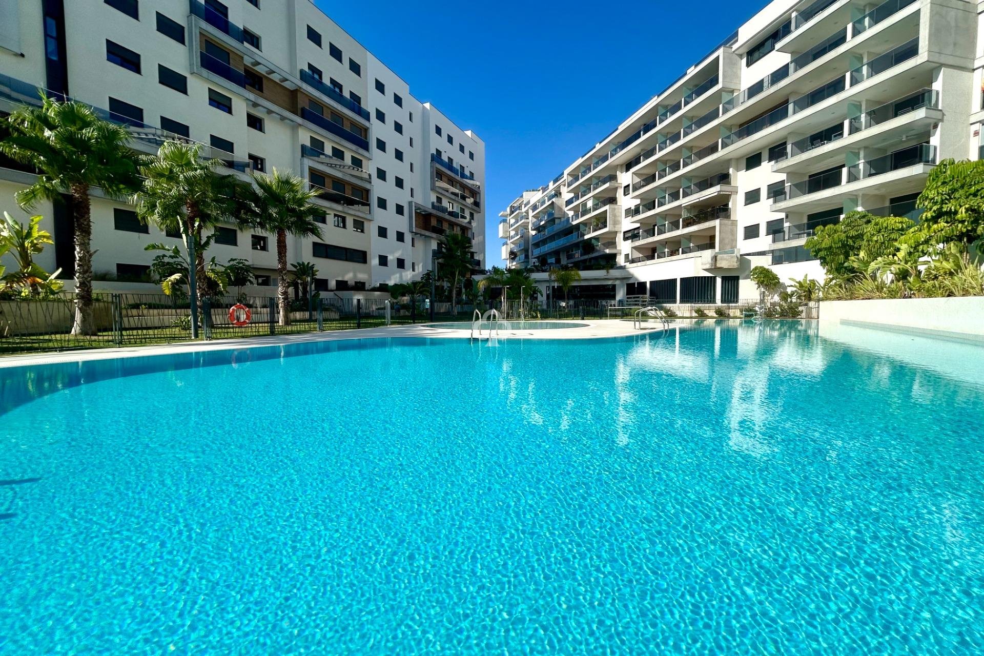 Wiederverkauf - Apartment -
Dehesa de campoamor - Campoamor