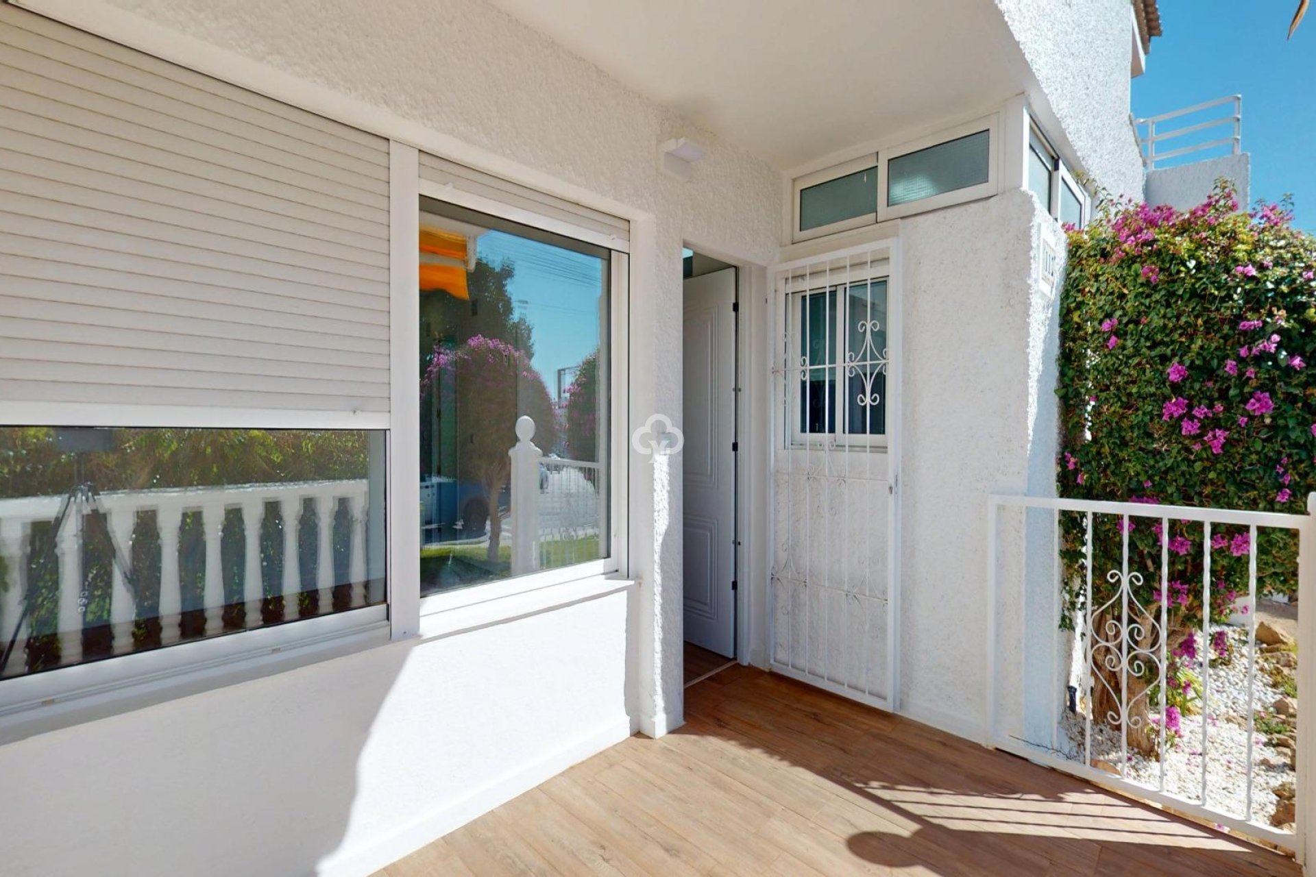 Wiederverkauf - Bungalow -
Orihuela Costa - Villamartín-Las Filipinas
