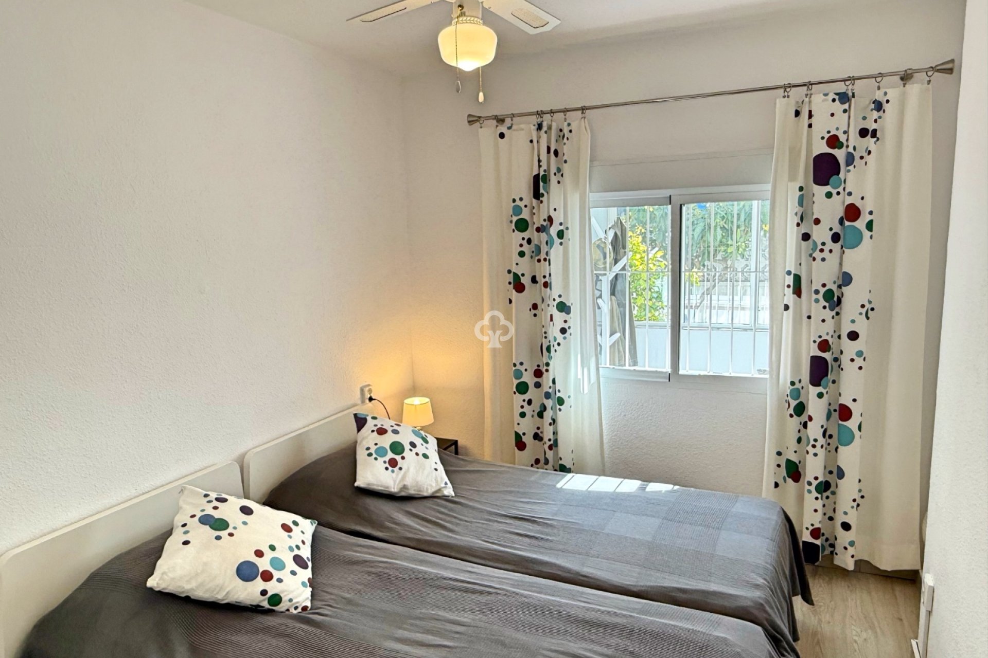 Wiederverkauf - Bungalow -
Torrevieja - Los balcones