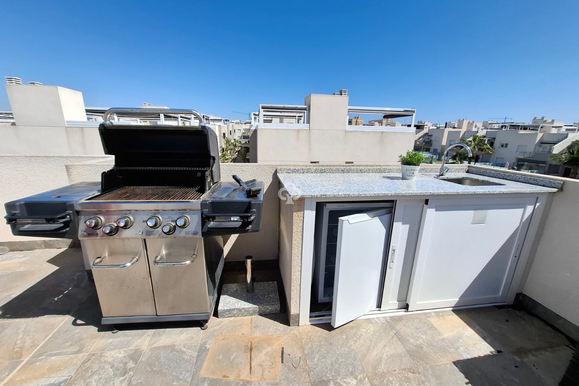 Wiederverkauf - Bungalow -
Torrevieja - Nueva Torrevieja - Aguas Nuevas