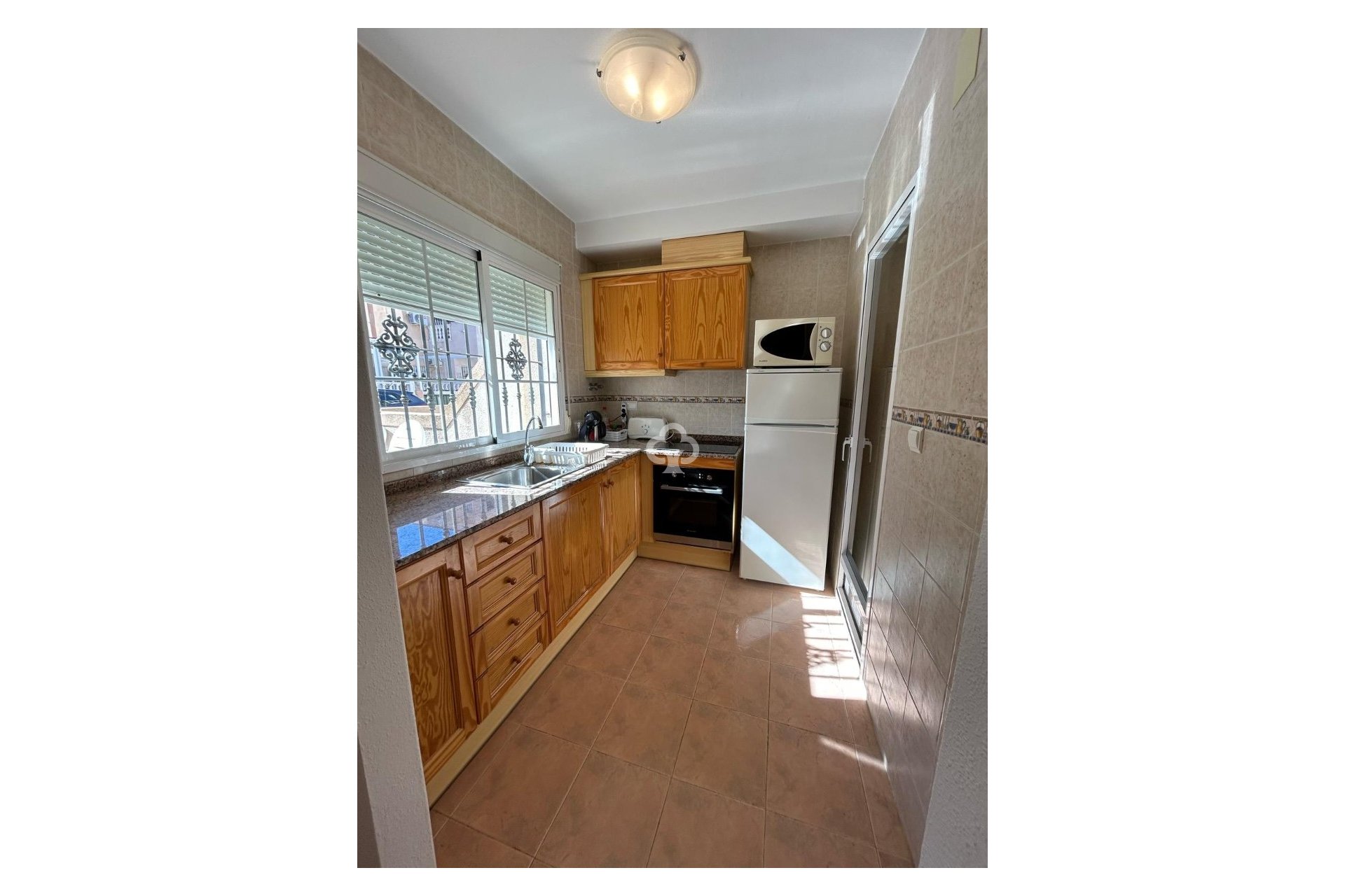 Wiederverkauf - Duplex -
Torrevieja - 03184