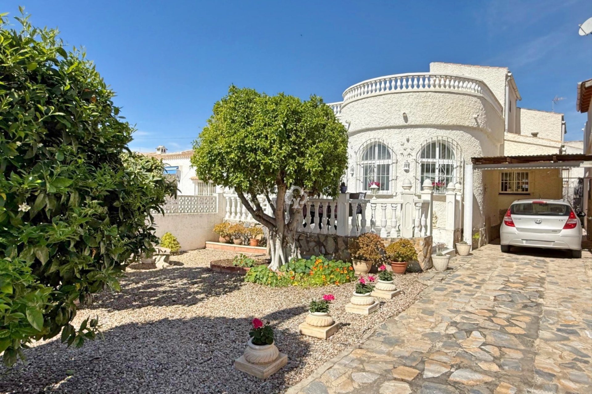 Wiederverkauf - Freistehendes Haus -
Torrevieja - 03184