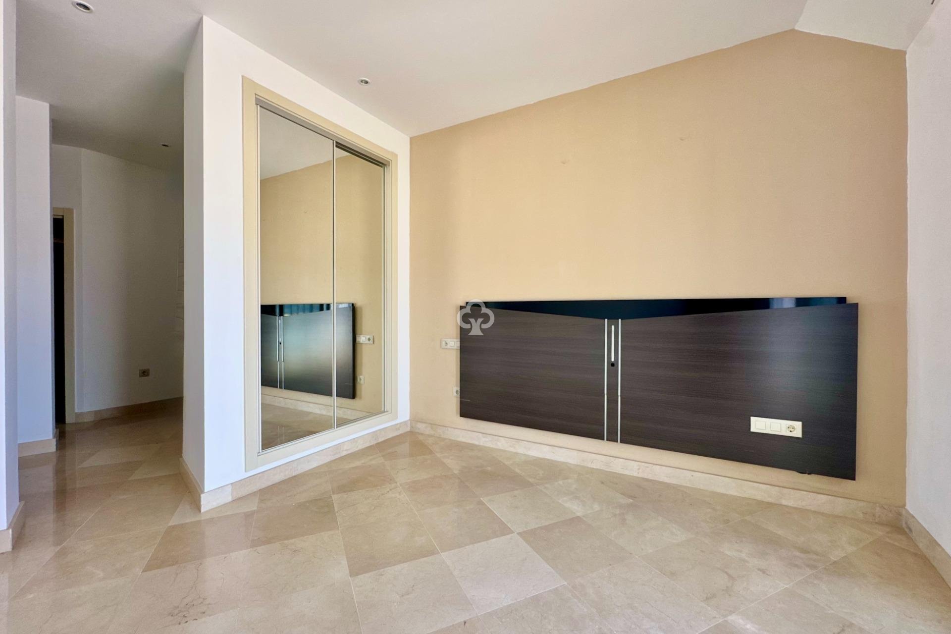 Wiederverkauf - Penthouse -
Fuengirola - Zona Sohail