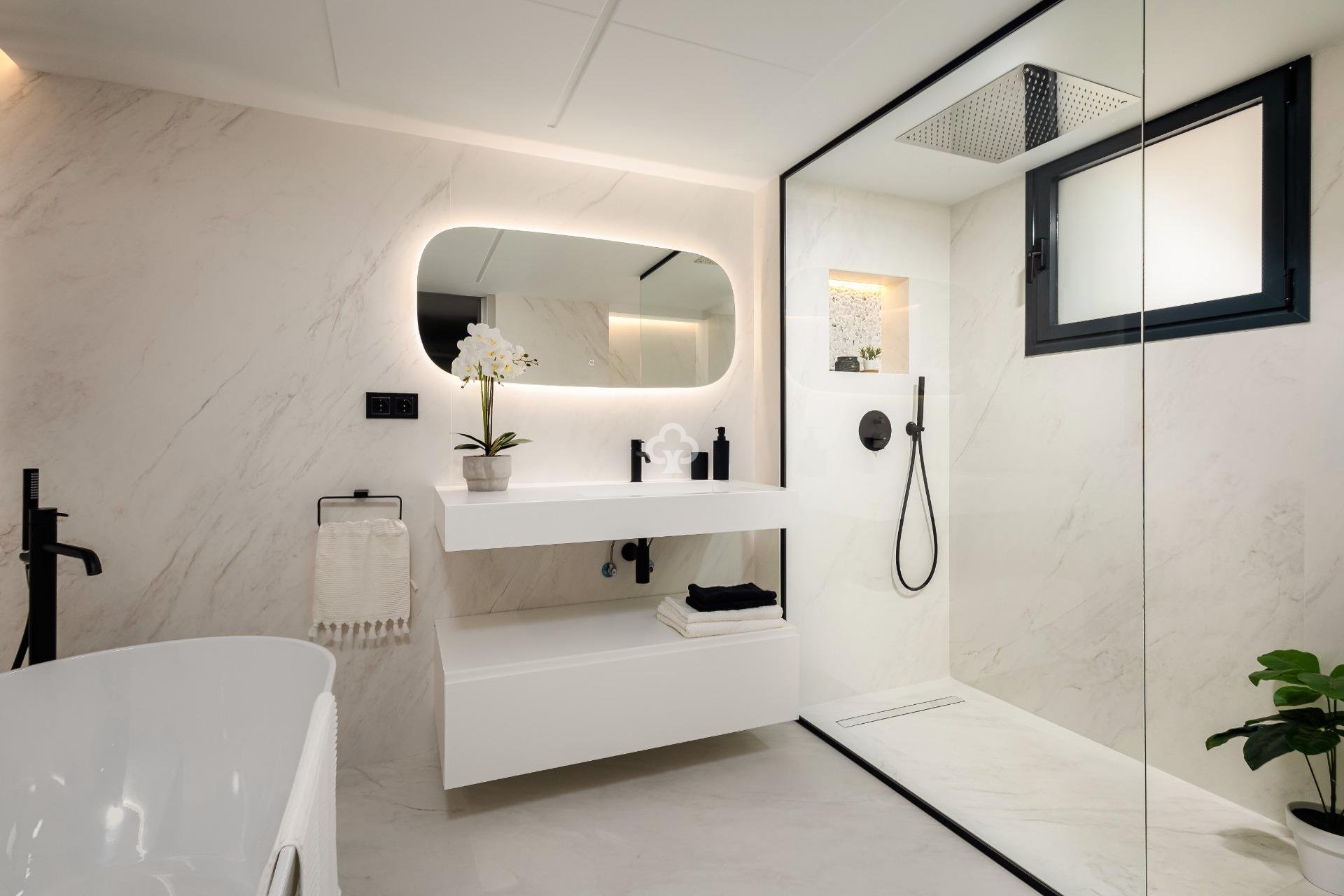 Wiederverkauf - Piso -
Málaga - Limonar-Mayorazgo