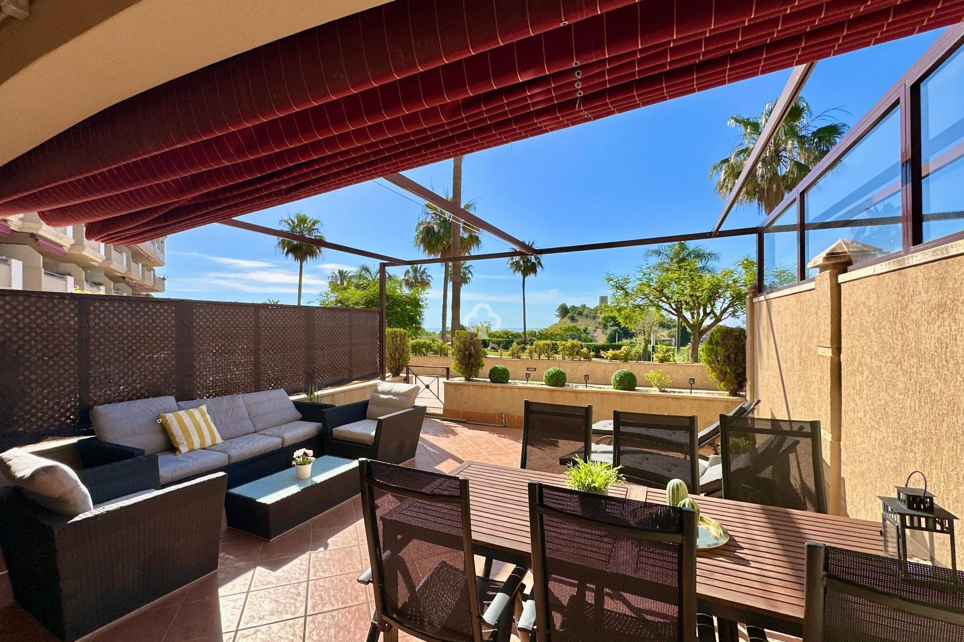 Wiederverkauf - Planta baja -
Fuengirola - Los Pacos
