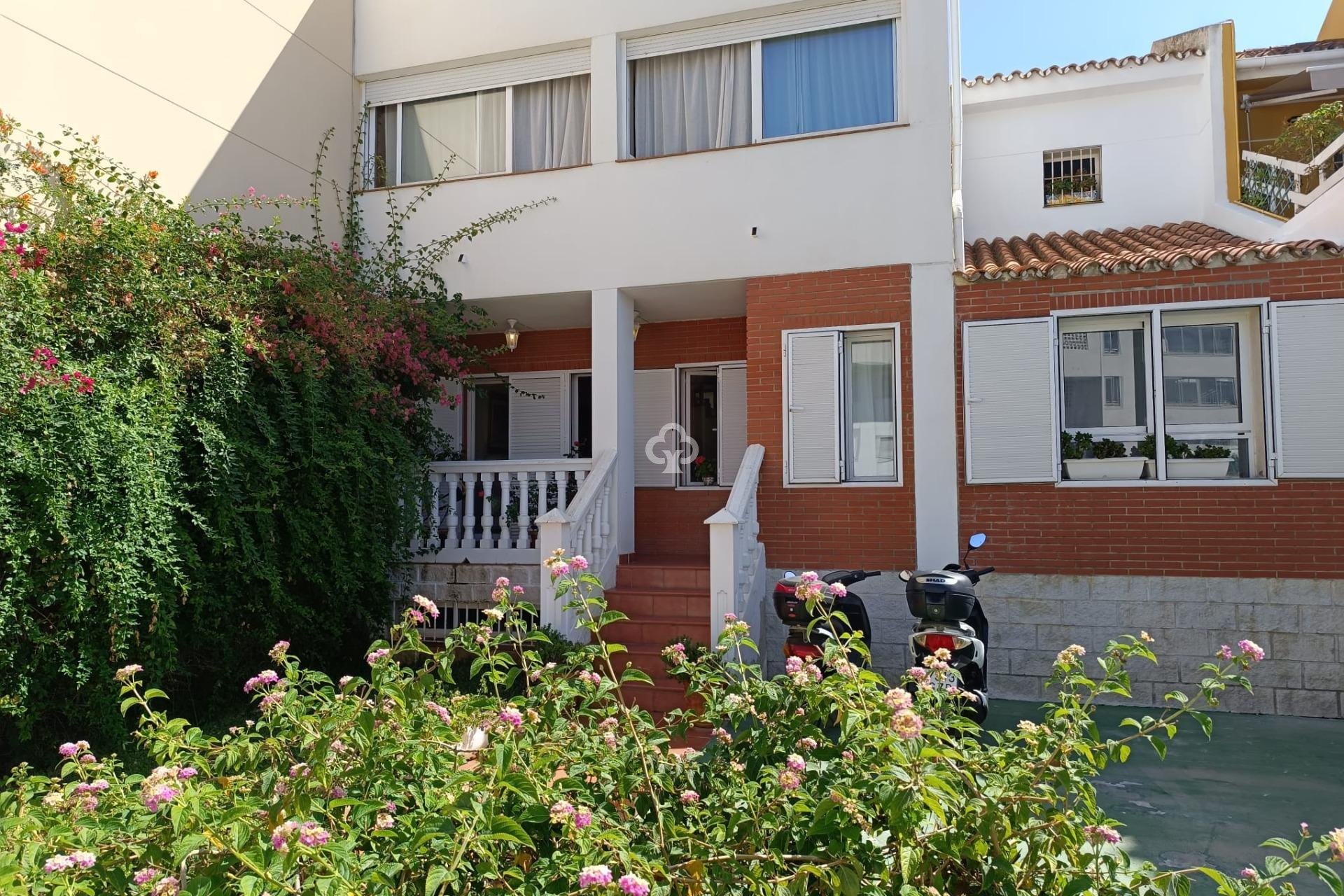 Wiederverkauf - Stadthaus -
Fuengirola - Castillo de Sohail