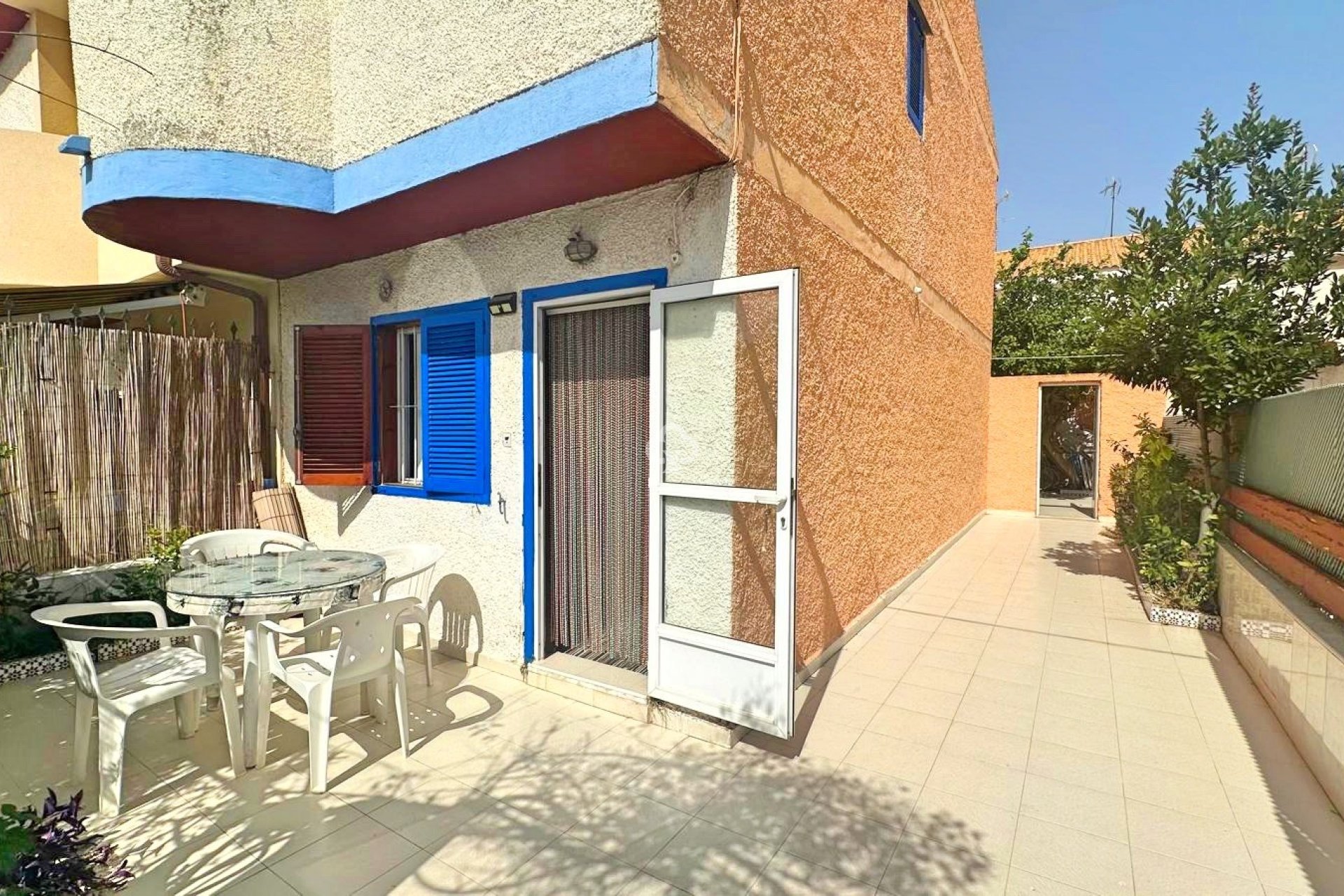 Wiederverkauf - Stadthaus -
Santiago De La Ribera