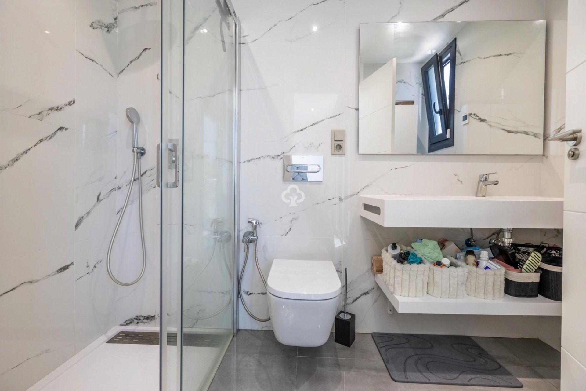 Wiederverkauf - Villa -
Torrevieja - Los altos