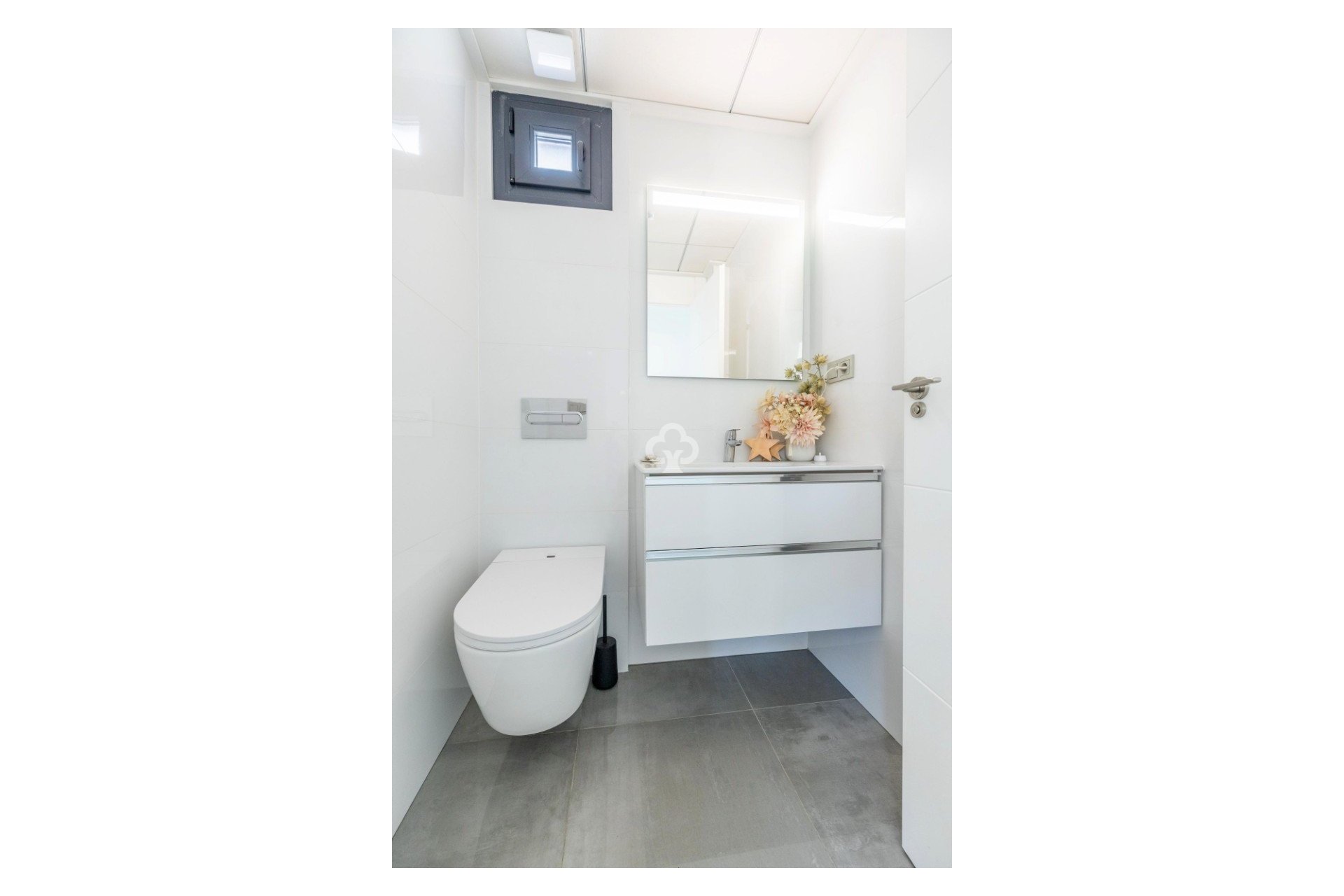 Wiederverkauf - Villa -
Torrevieja - Los altos