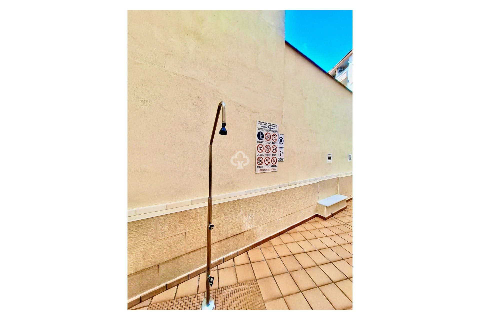 Wiederverkauf - Wohnung -
Torrevieja - Centro