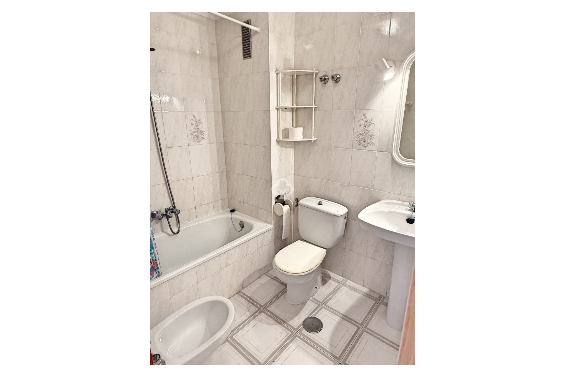 Wiederverkauf - Wohnung -
Torrevieja - Centro