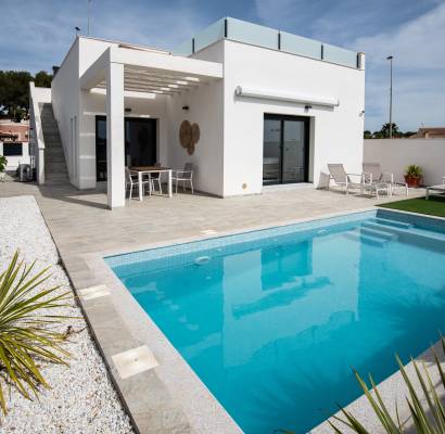 New build villas in Pinar de Campoverde