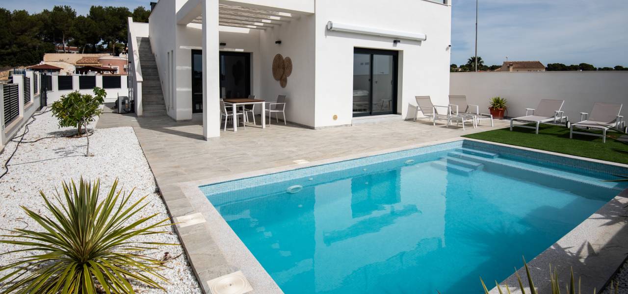 New build villas in Pinar de Campoverde