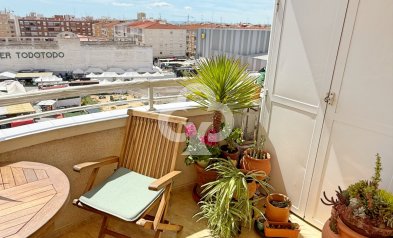 Resale - Apartment / flat -
Torrevieja - Centro