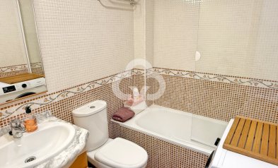 Resale - Apartment / flat -
Torrevieja - Centro