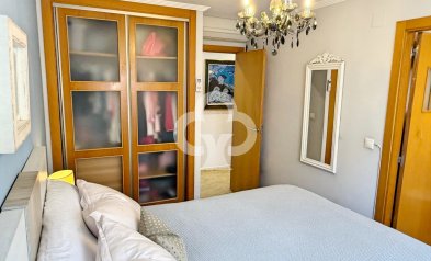 Resale - Apartment / flat -
Torrevieja - Centro