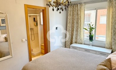 Resale - Apartment / flat -
Torrevieja - Centro