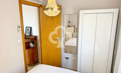Resale - Apartment / flat -
Torrevieja - Centro