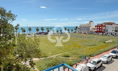 Resale - Apartament -
Torrevieja - El Acequión - Los Náufragos
