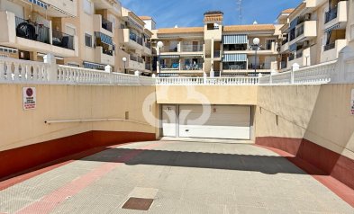 Resale - Apartament -
Torrevieja - El Acequión - Los Náufragos