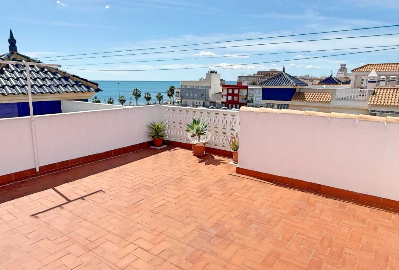 Resale - Apartament -
Torrevieja - El Acequión - Los Náufragos