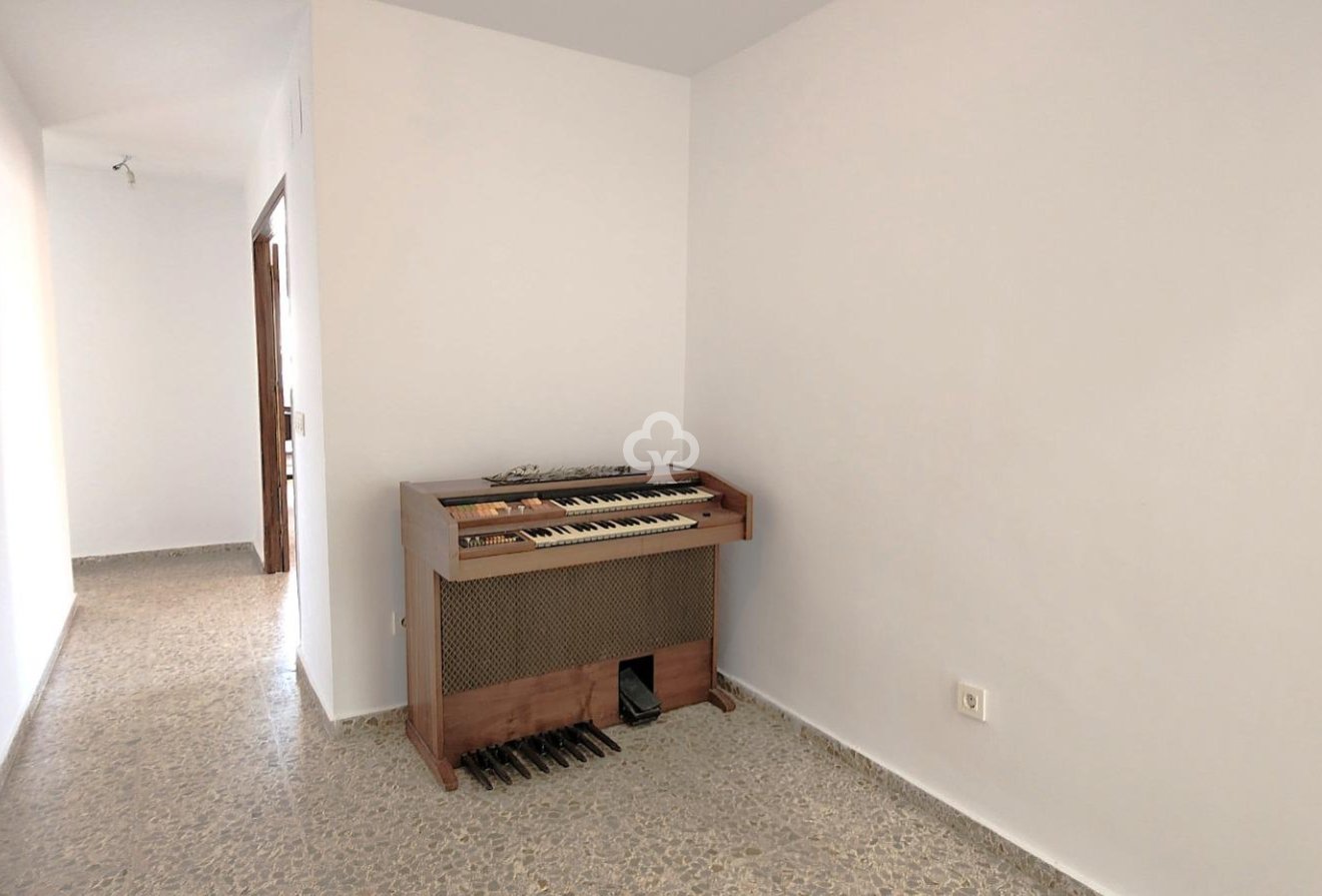 Resale - Apartament -
Fuengirola - Playa de los Boliches