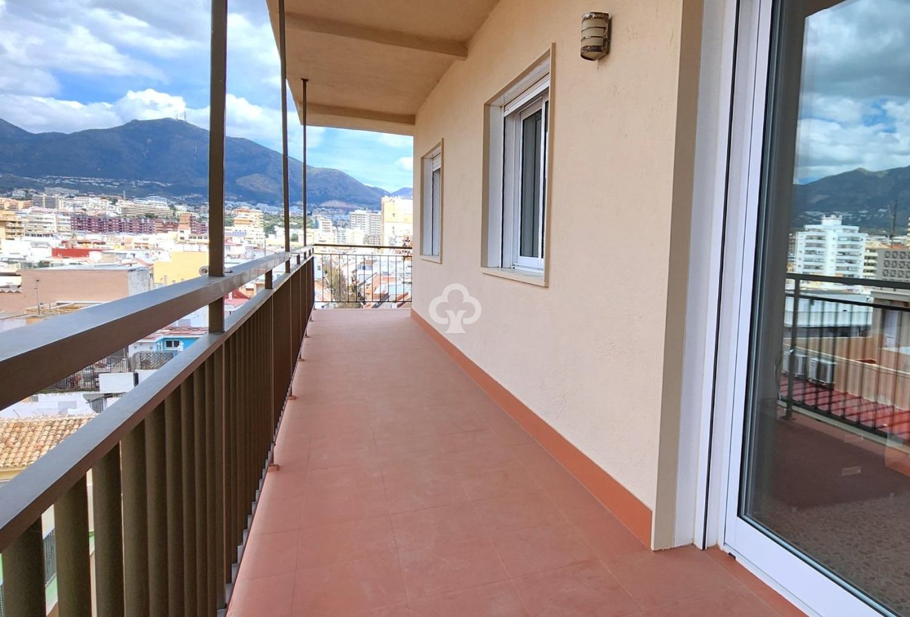Resale - Apartament -
Fuengirola - Playa de los Boliches