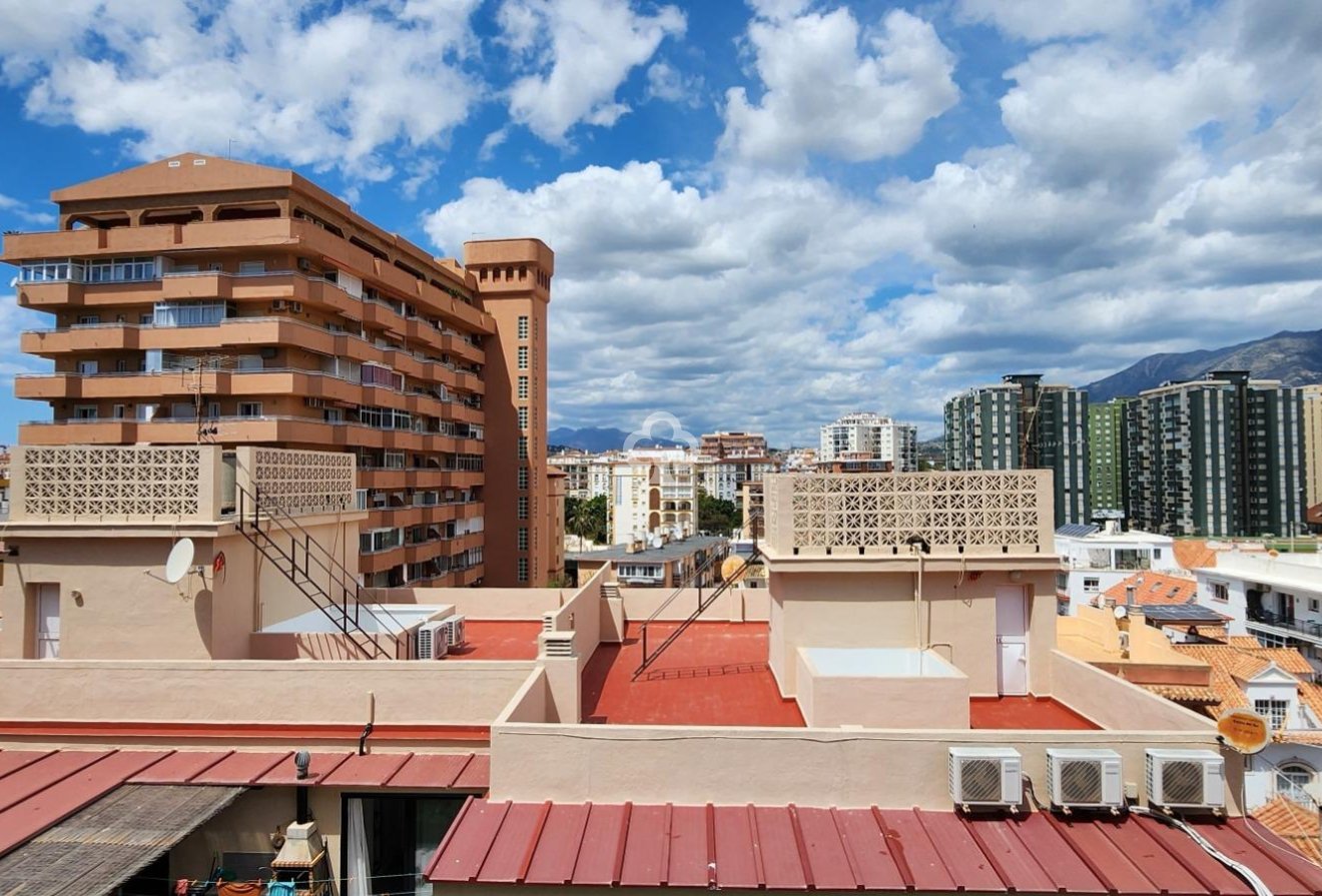 Resale - Apartament -
Fuengirola - Playa de los Boliches