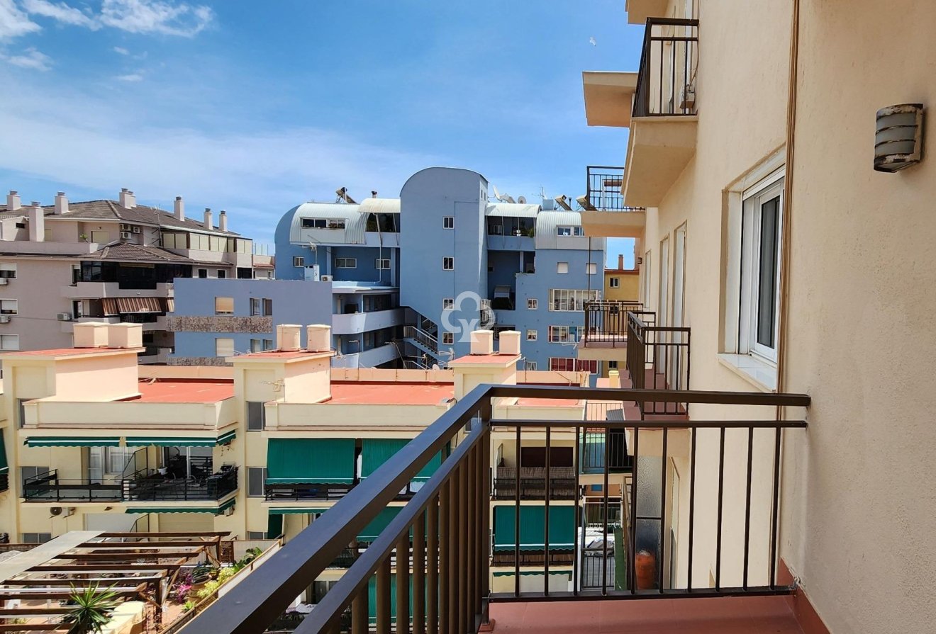 Resale - Apartament -
Fuengirola - Playa de los Boliches