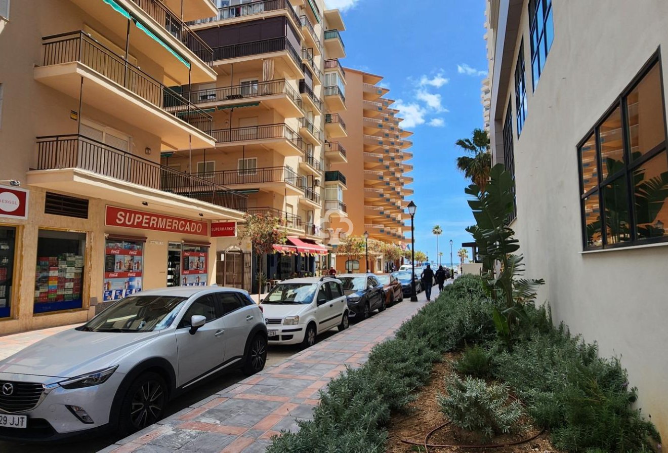 Resale - Apartament -
Fuengirola - Playa de los Boliches
