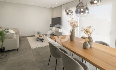 Obra nueva - Villas -
Pilar de la Horadada